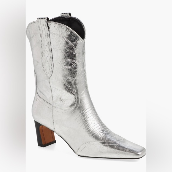 Steve Madden Shoes - Steve Madden Metallic Silver Heeled Boots